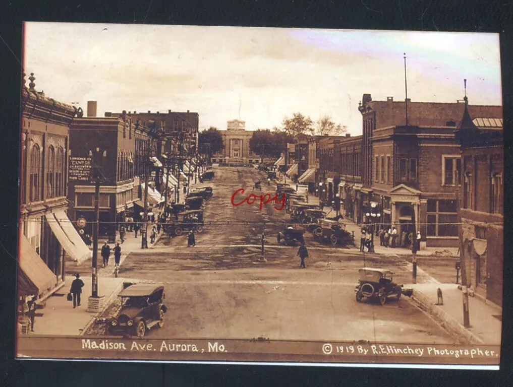 REAL PHOTO BROOKHAVEN MISSOURI DOWNTOWN STREET SCENE MO. POSTCARD COPY