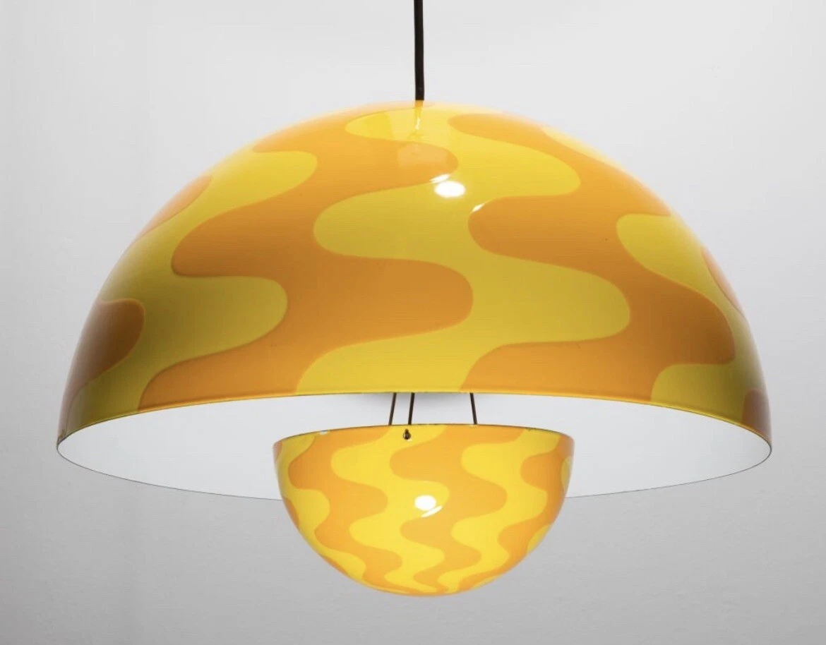 Verner Panton Large Two Toned Flower Pot Pendant VP2 Louis Poulsen