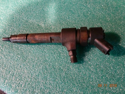 Lancia Lybra (839) 1.9 JTD Einspritzdüse 0445110068 ! Stück Preis !