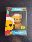 Funko Pop! Pin Disney Winnie the Pooh #24 Christmas Glow in the Dark Stand