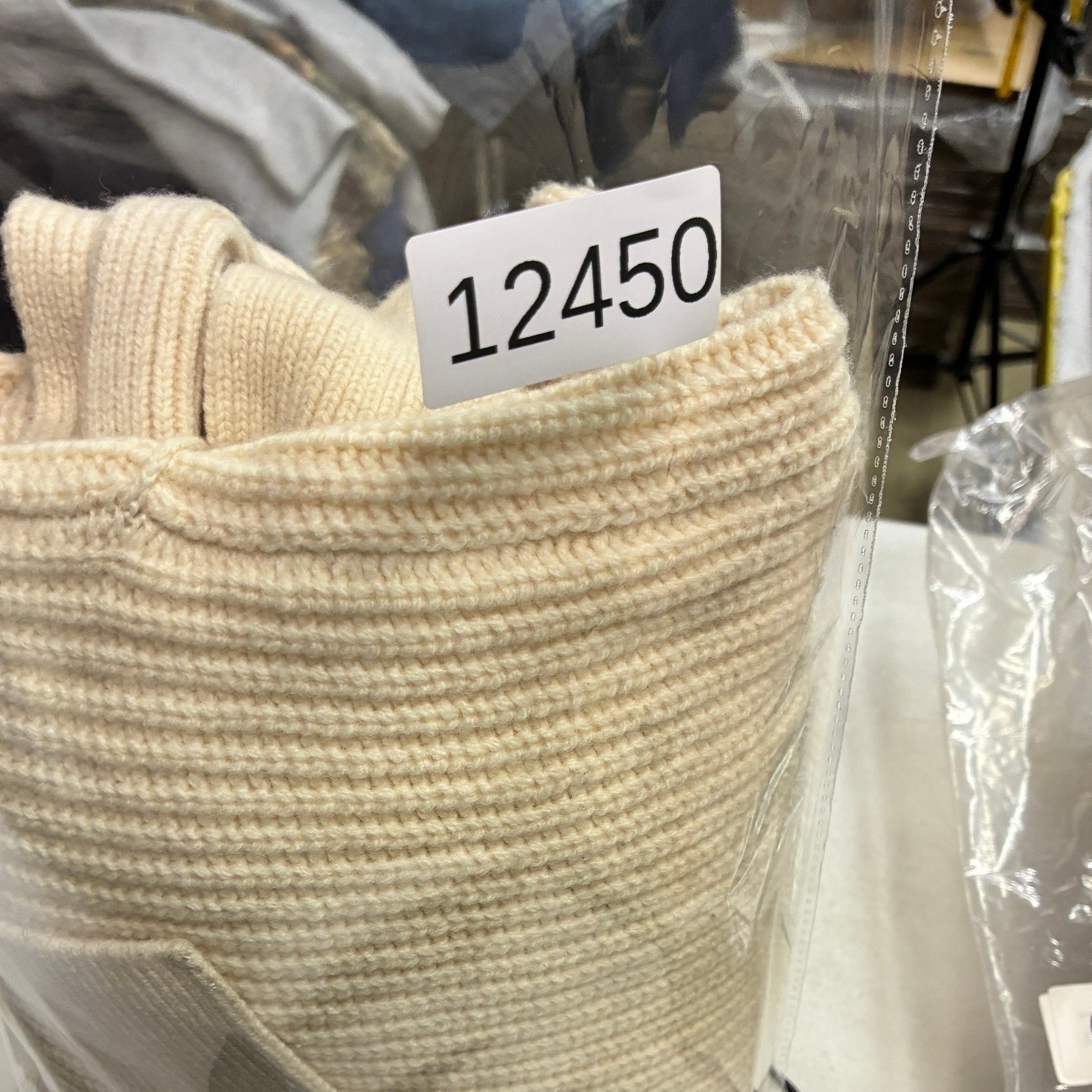 Uniqlo x Lemaire Ribbed Wool Belted Cardigan Sweater Women's Small Cream thumbnail 12