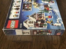 LEGO Advanced Models: Winter Village Toy Shop (10199) New in Box