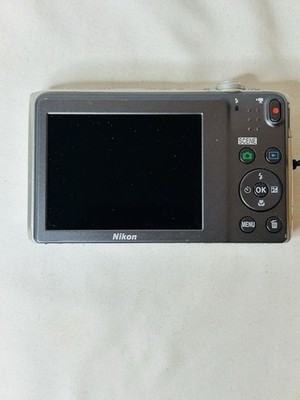 Vintage Nikon CoolPix S3600 Camera 20MP, 8x Zoom, 16G Storage