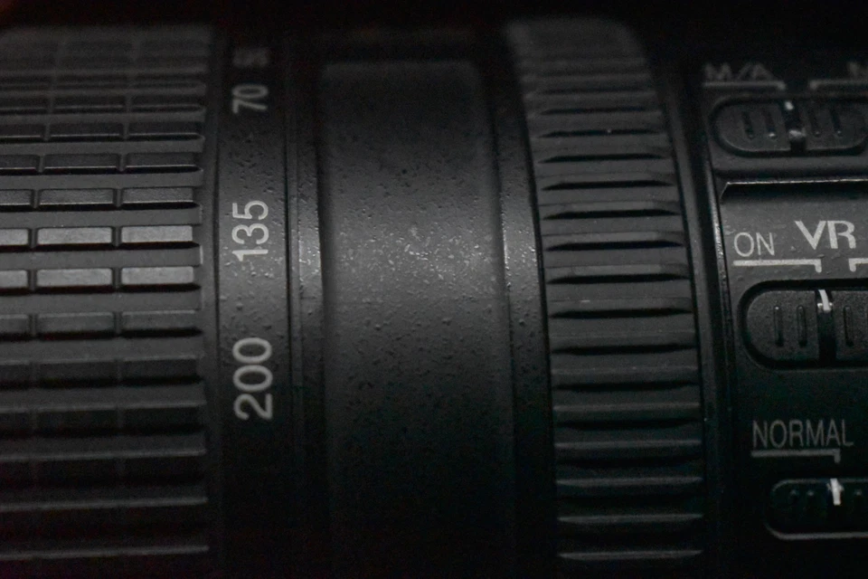 [US Duty Paid] Nikon AF-S DX NIKKOR 18-200mm f/3.5-5.6 G ED VR Lens 8295 - Image 4 of 4