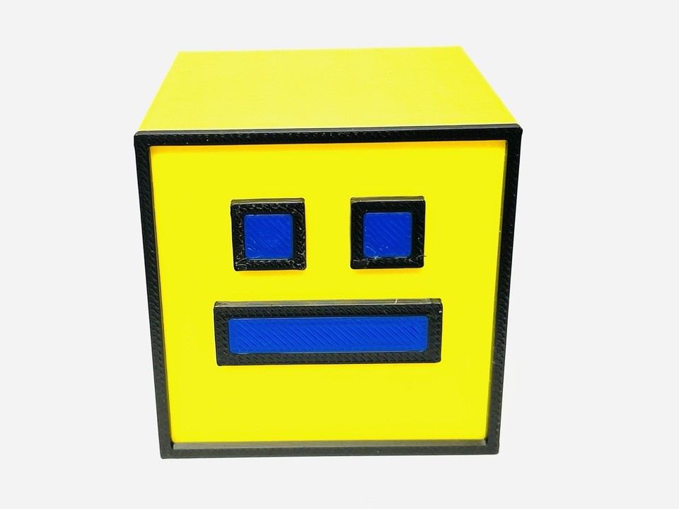 3D Printed Geometry Dash Cube | Custom Figure | Game Collectible ...