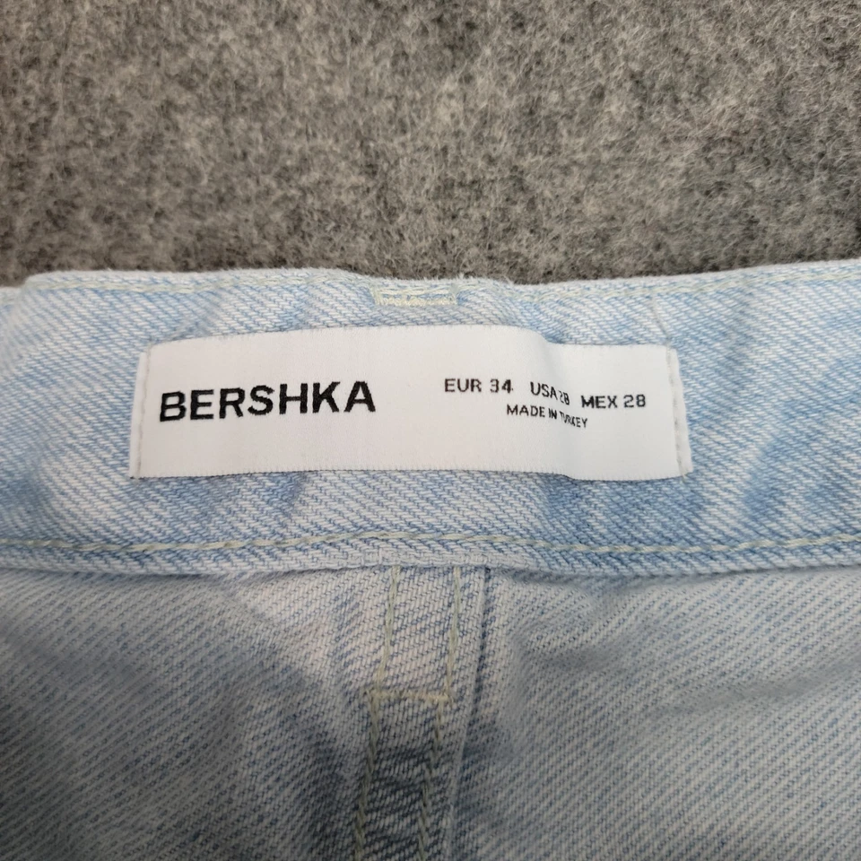 Pantalones de mezclilla Bershka para mujer 28 lavado claro pierna recta tiro alto Y2K retro holgados mamá Foto 3 de 4