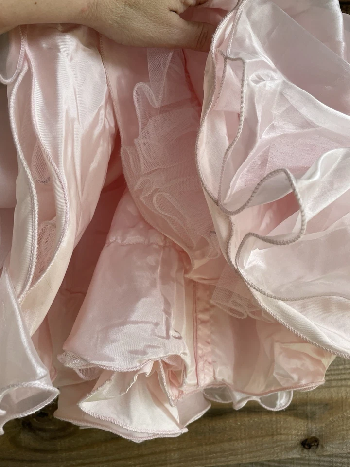 Vestido de desfile vintage de nailon con volantes talla 6 rosa transparente manga larga Foto 3 de 4
