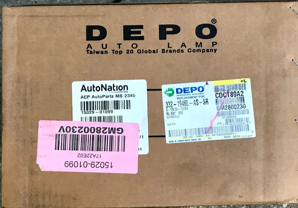 Lanterna traseira externa de substituição do lado do motorista para Cadillac CTS 03-04 (332-1946L-AS-SR - Imagem 2 de 2