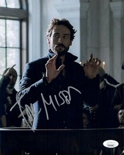 Tom Mison Signed 8x10 ?Sleepy Hollow? Ichabod Crane Authentic Autograph JSA COA