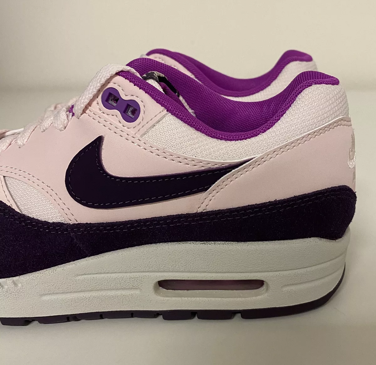 Nike Air Max 1 Light Pink Purple Women&#039;s Sz 7 Running Shoes 90 319986-610 NEW | eBay