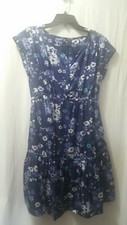 GAP sz 6 Navy Blue Retro Flower Power Dress Hidden Snap Placket Tiered Ruffle 