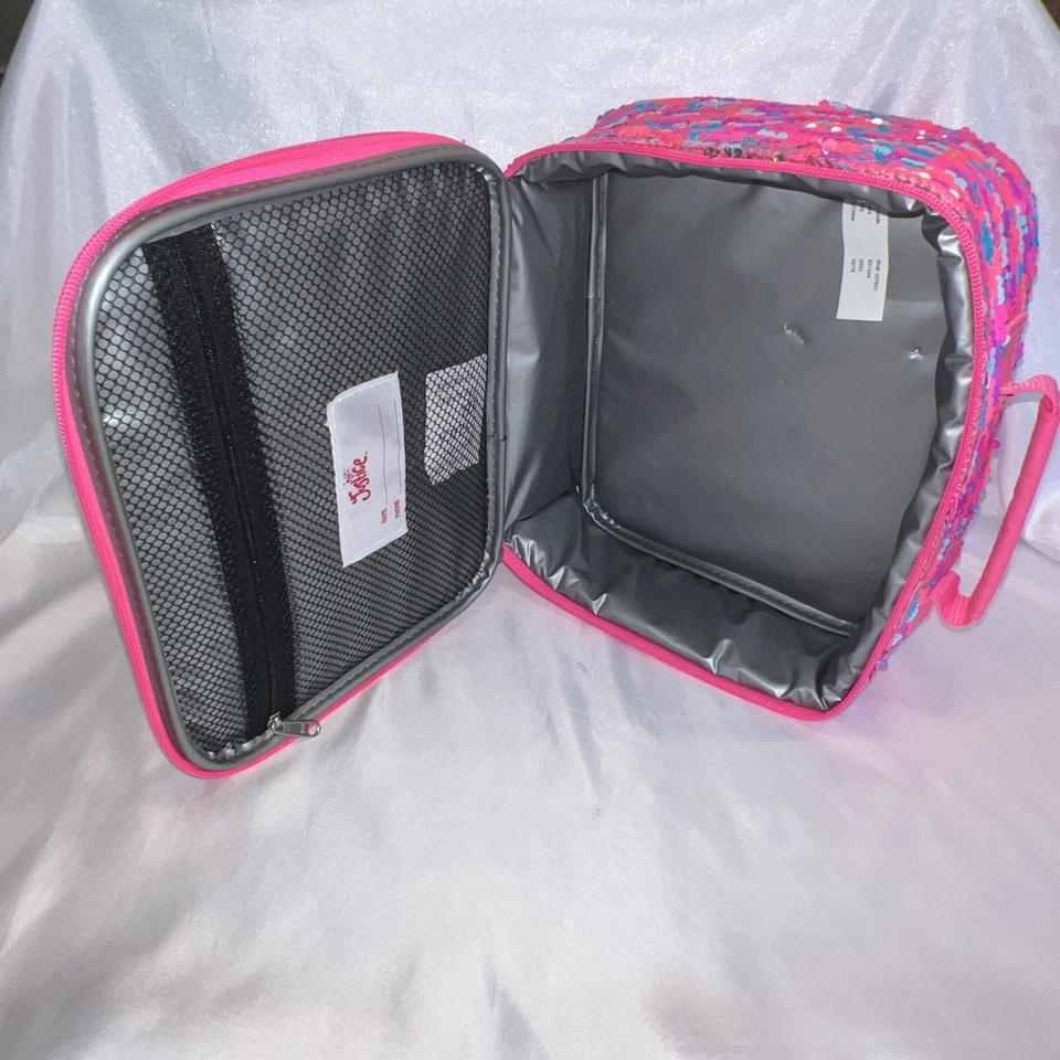 Lonchera Justice Big 'C' Iridiscente Multicolor Brillante Lentejuelas Abatibles USADA 10" Foto 3 de 4