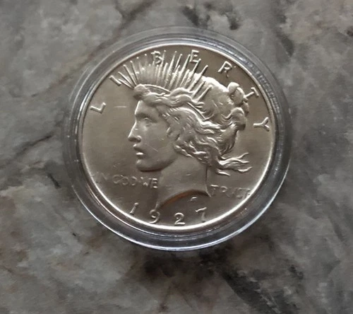 1927-D SILVER PEACE DOLLAR IN STUNNING AU CONDITION!!