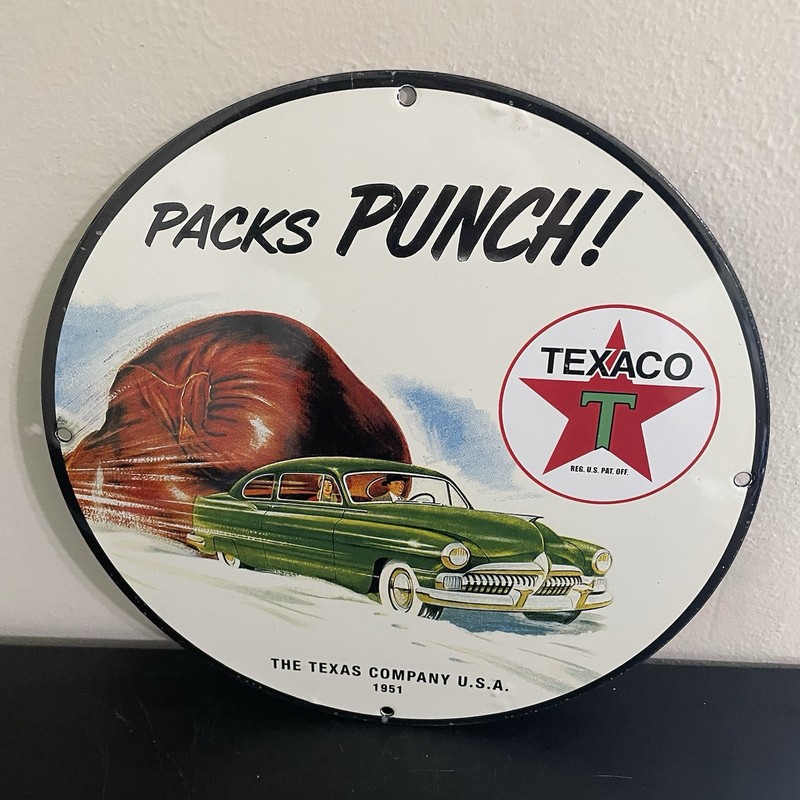 VINTAGE TEXACO PACKS A PUNCH GASOLINE OIL PORCELAIN SIGN