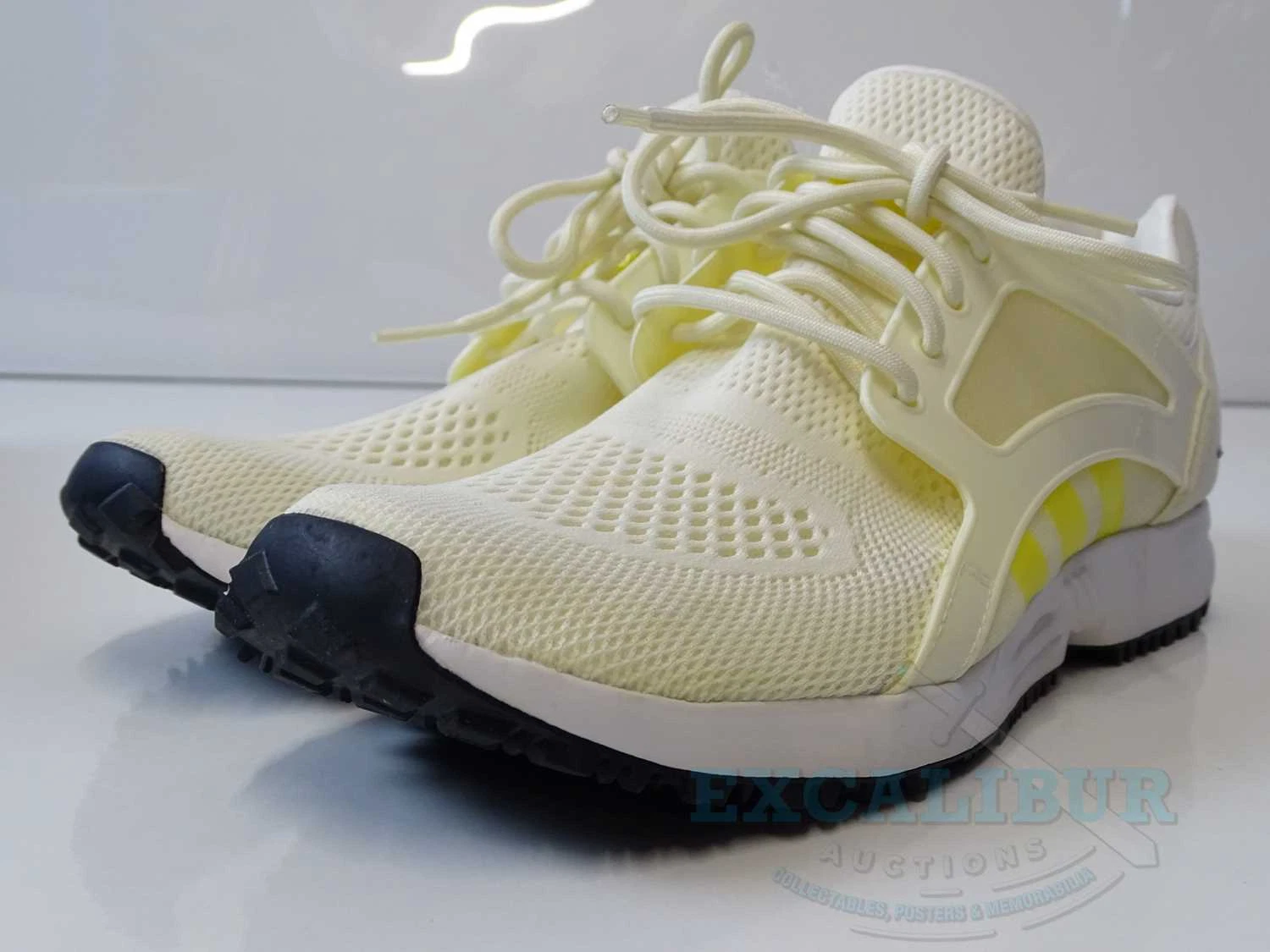 VINTAGE ADIDAS RARE SCARPE DA GINNASTICA RACER LITE EM CON GIALLO BIANCO NERO TAGLIA 7 NUOVE SCATOLA