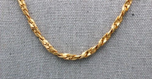 Vintage Vendome Gold Tone Signed Twisted Rope 17” Necklace Mint Condition F21 - Picture 3 of 7