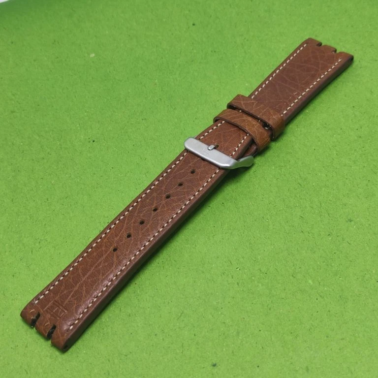 Correa de cuero Tommy Hilfiger hecha a mano ancho 24 mm para muestra de 48 mm Foto 4 de 4