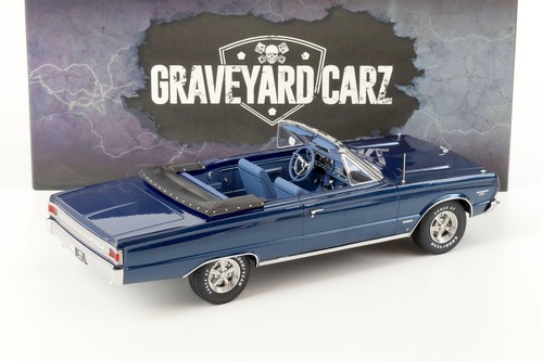1:18 Greenlight 1967 Plymouth Belvedere GTX convertible azul CARZ CEMENYARD - Imagen 3 de 5