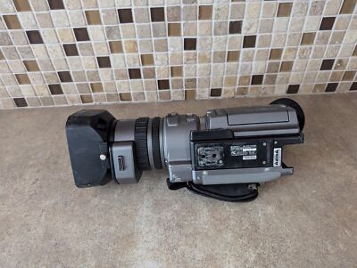 通電OK　訳ありジャンク　SONY　DCR-VX2100 通電OK 訳ありジャンク SONY DCR-VX2100 - メルカリ