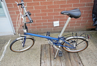 Dahon Mariner 2004 - Folding Bike -  Scram  D6 Shifter, 20'' Wheels