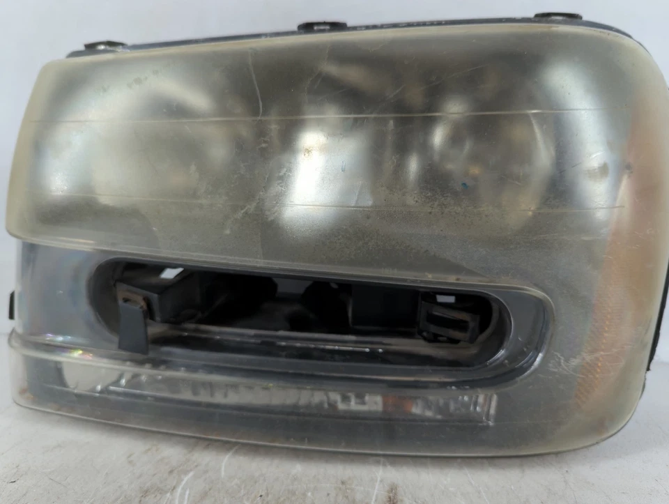 Luz de cabeza izquierda para conductor Chevrolet Trail Blazer XX0IE XX0IE Foto 3 de 4