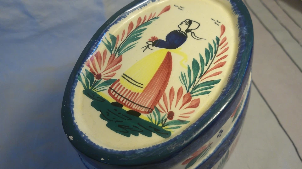 Vintage Quimper Pottery Barrel Pot Lady Floral Leaves Blue No Tap - Image 3 of 4