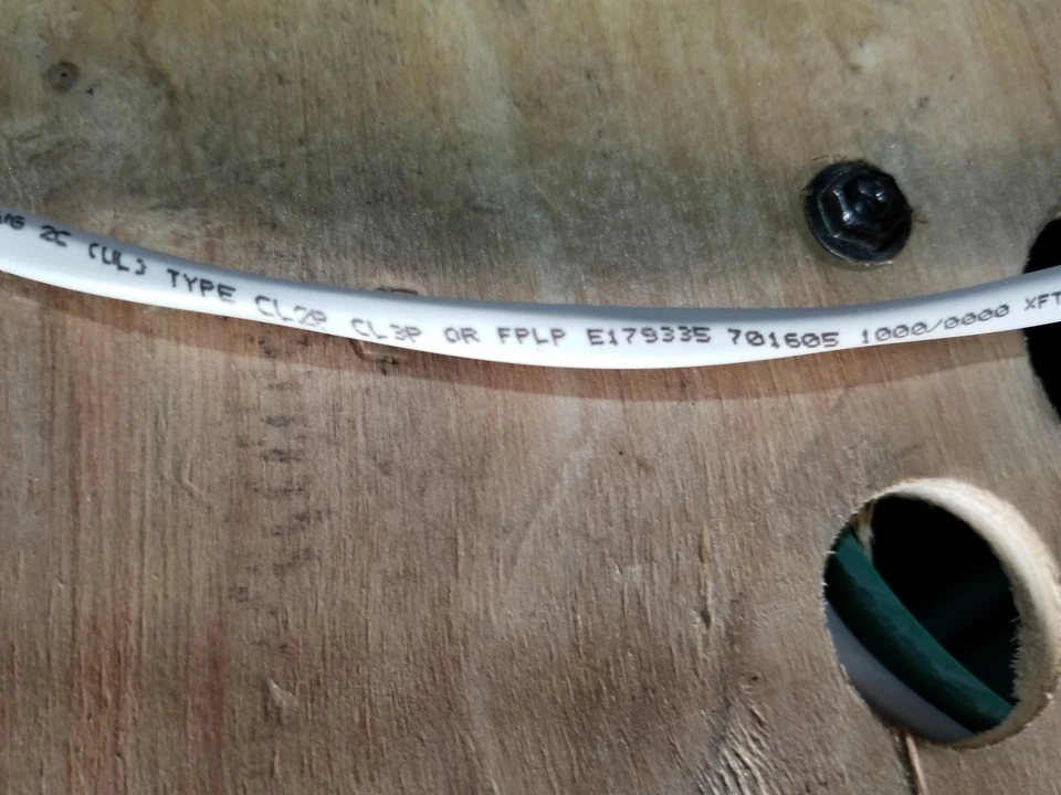 Cabo de áudio/alto-falante/comunicação Advanced Digital 911402 14/2C Plenum Wh/100 pés - Imagem 3 de 4