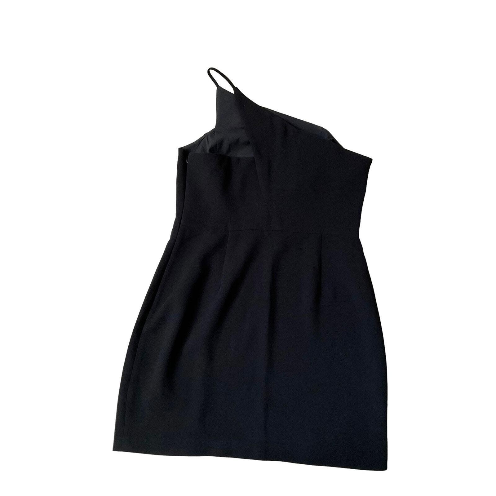 BCBGeneration Black Fitted Bodycon Side Zip Dress… - image 3