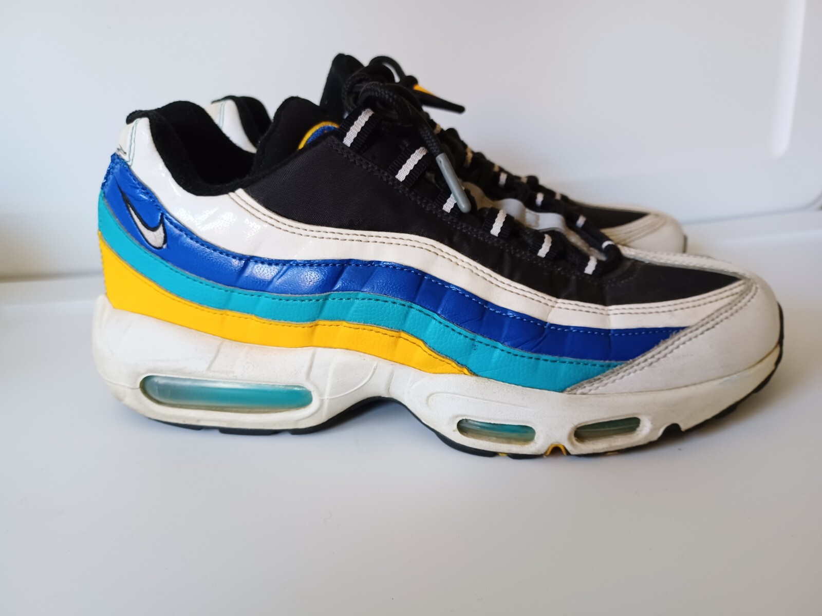 Size 8 - Nike Air Max 95 Windbreaker 