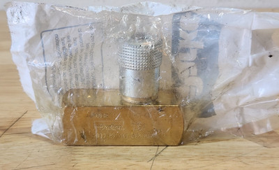 Parker F600B COLORFLOW 2000 psi 3/8 in 8 GPM Manual Hydraulic Flow Control Valve