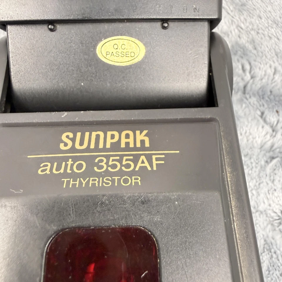 Camera Sunpak Auto 355AF Thyristor Flash Speedlight Hot Shoe Black NE - Image 3 of 4