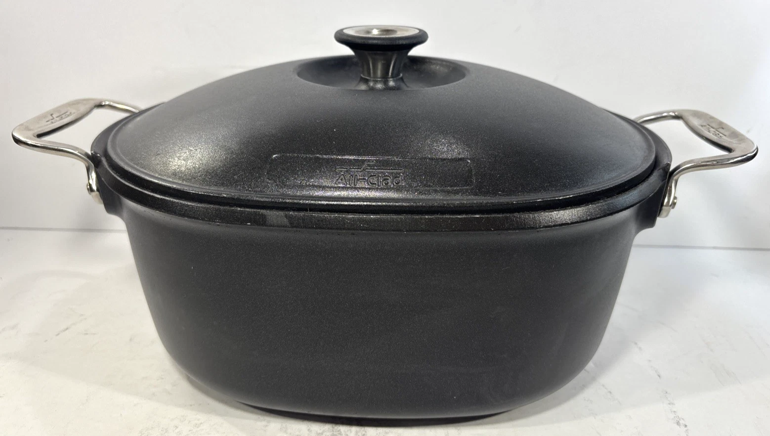 All-Clad Non Stick Cast Aluminum Cocotte Dutch Oven Oval Roaster 6.5qt - Black