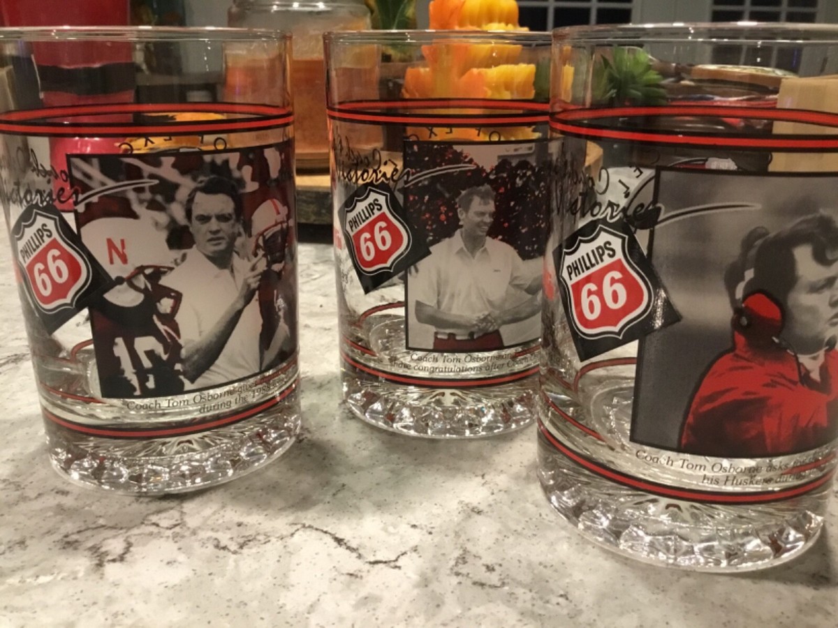 Complete Set of 6 1997 Phillips 66 Tom Osborne Milestone Victories