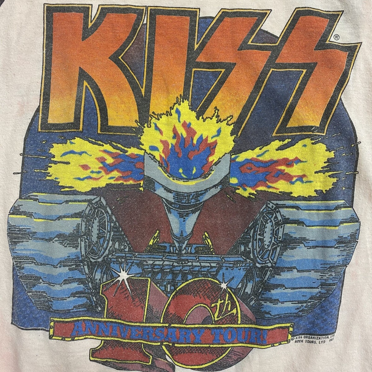 Vintage 80s 1983 Kiss 10th Anniversary Tour T-Shirt Raglan Vintage 80s 1983 Kiss 10th Anniversary Tour T-Shirt Raglan
