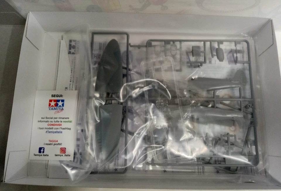 TAMIYA 1/72 SUPERMARINE SPITFIRE MKI ITEM 60748 - Immagine 2 di 2