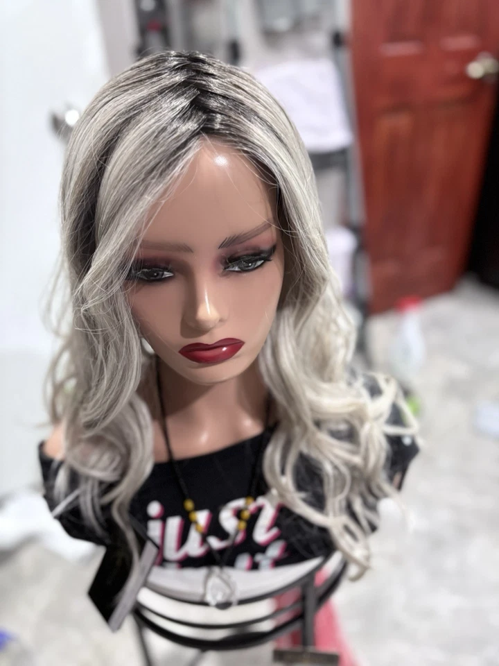 BelleTress Dalgona 23 长假发彩色镀铬新品 — 第 3/4 张图片