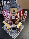 LEGO Café Corner (10182) – Used Set – Manual Included all original lego