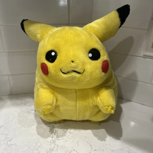 1999 Pokémon Pikachu Jumbo Hasbro TOMY large 13" Plush Nintendo Great Shape