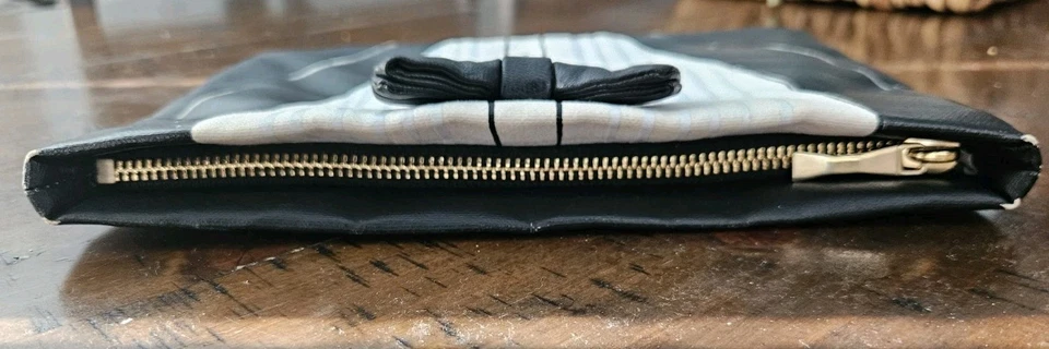 Bolso sin asas de cuero novedad esmoquin Kate Spade campanas boda Foto 4 de 4