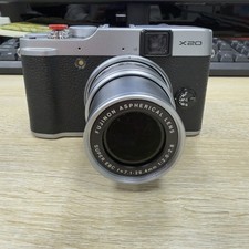 FUJIFILM Fuji X Series X20 12.0MP 4x Optical Zoom Digital Camera Silver -90% New