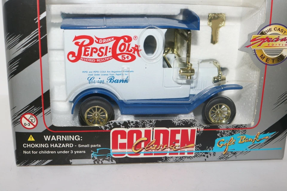 Golden Classic Diecast Pepsi gift bank blue roof 1996 W/box - Image 2 of 4