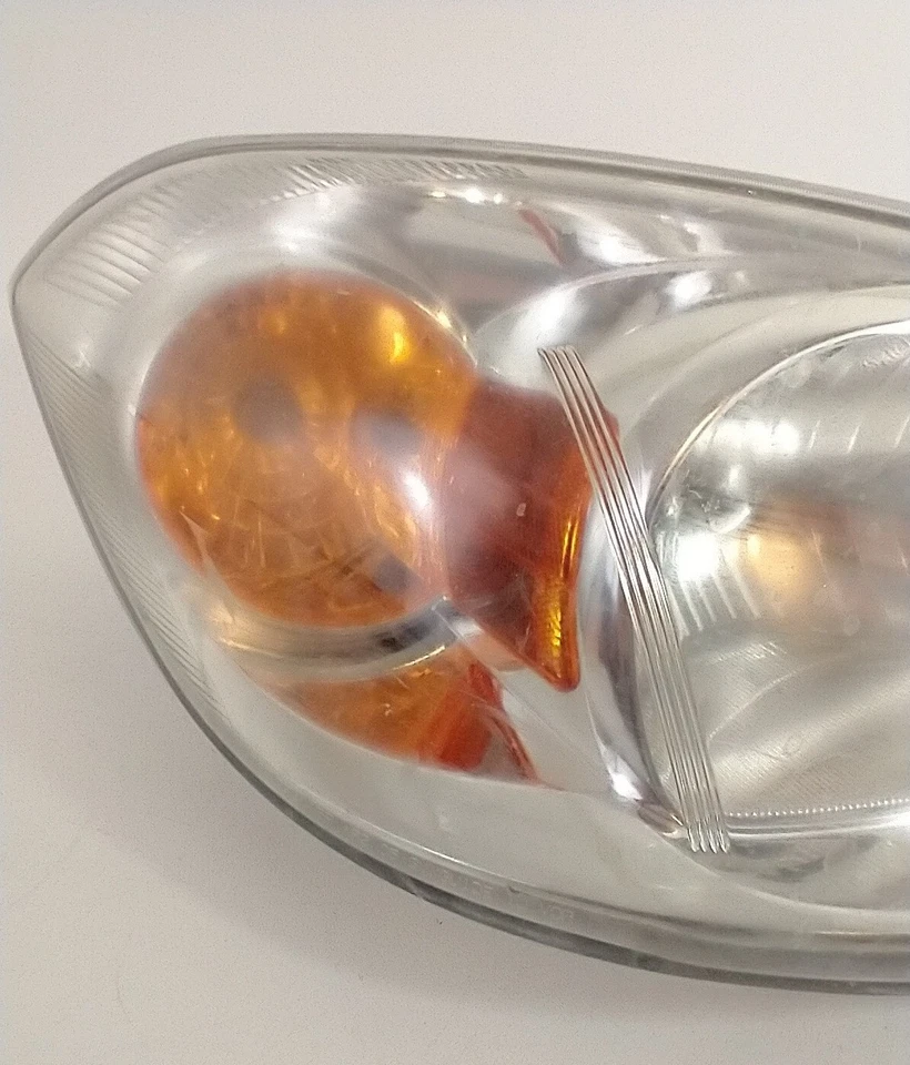 OEM Genuine GM 2005 - 2009 Passenger Side RIGHT Headlamp CHEVROLET COBALT - Image 4 of 4