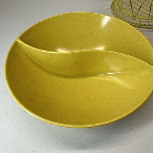 Vintage MCM Holiday By Kenro Confetti Yellow Divided Bowl Round Dish W/Holder - Picture 3 of 10