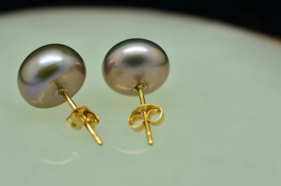 14K Yellow Gold Natural Gray Pearl Stud Earrings 9.2mm - Image 3 of 4