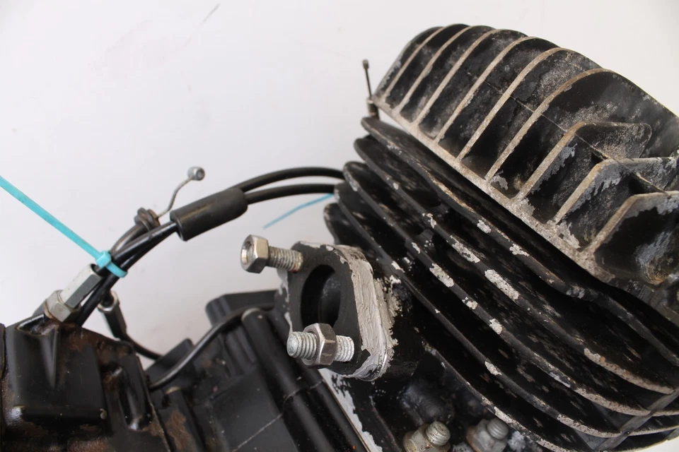 1980 - 1981 Suzuki TS100 Honcho GOOD Engine Motor Crankcase Crankshaft RUNS - Image 4 of 4