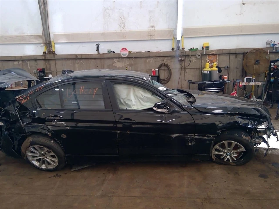 (LOCAL PICKUP ONLY) Driver Left Rear Side Door Fits 12-18 BMW 320i 6864501 - Изображение 3 из 4