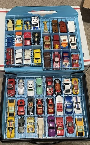 48 vintage hot wheels matchbox cars tomica playart with case