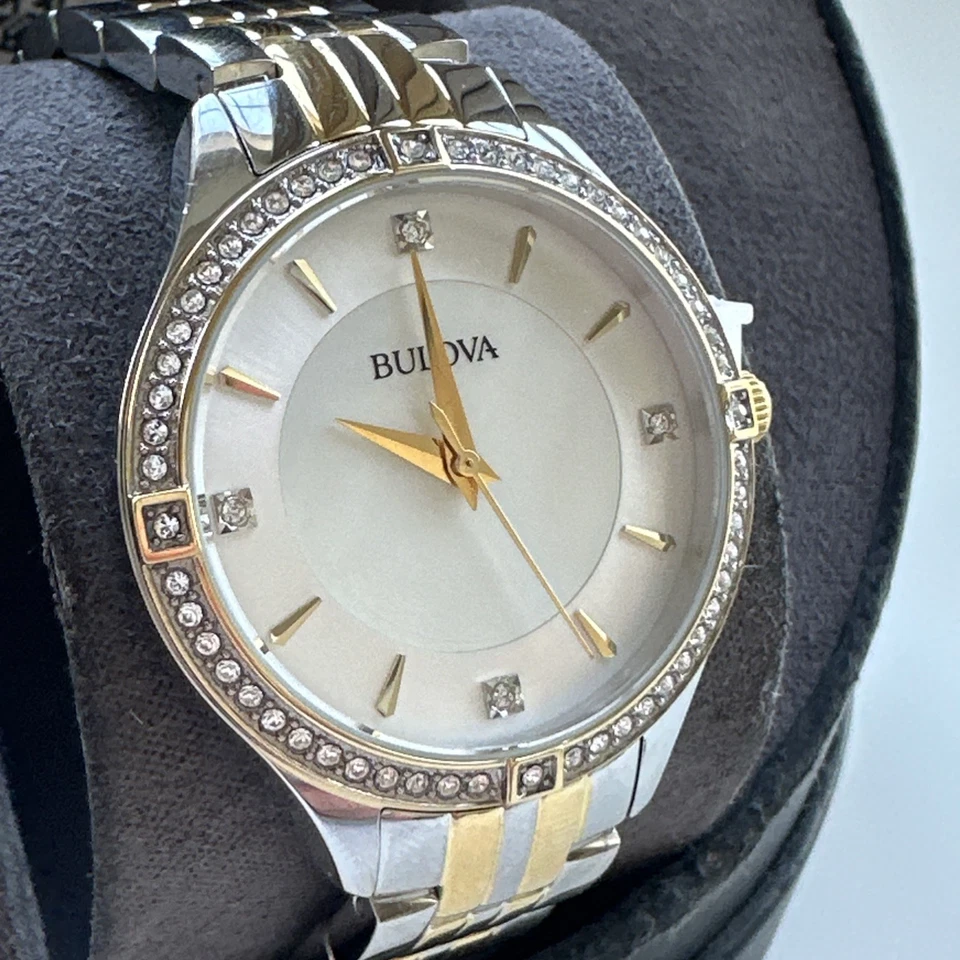 Женские кварцевые часы Bulova с акцентом на кристалл двухцветные 32 мм 98L273 - Изображение 4 из 4