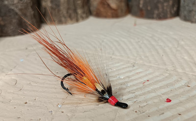  3 X Bann Specials Shrimp Salmon Flies  Doubles size 10