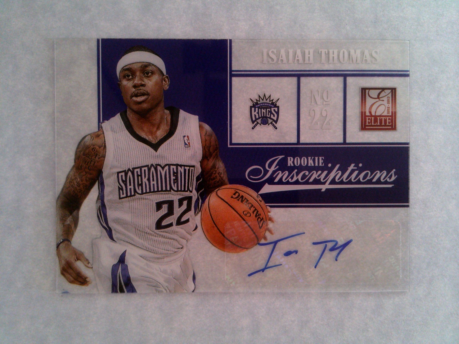 2012-13 Panini Elite Isaiah Thomas #57 Rookie Inscriptions Auto Sacramento Kings